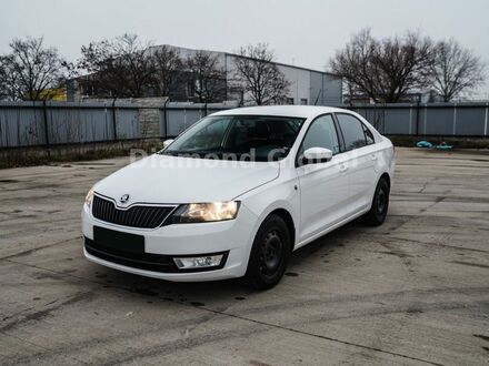 Шкода Рапид 2013 в Европе на Automoto.ua Белый Шкода Рапид, объемом двигателя 1.6 л и пробегом 140 тыс. км за 7202 $, фото 1 на Automoto.ua