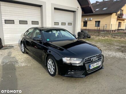 Ауди А4 2012 в Европе на Automoto.ua Черный Ауди А4, объемом двигателя 1 л и пробегом 284 тыс. км за 7240 $, фото 1 на Automoto.ua