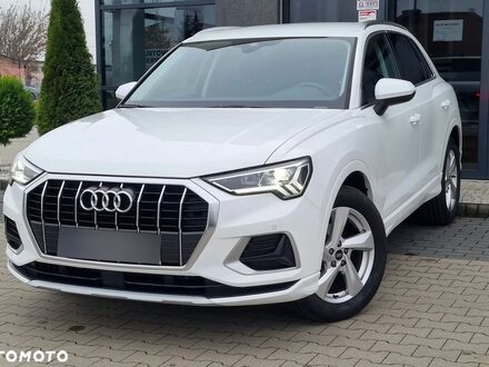 Ауди Ку3 2022 в Европе на Automoto.ua Белый Ауди Ку3, объемом двигателя 1 л и пробегом 24 тыс. км за 129999 $, фото 1 на Automoto.ua
