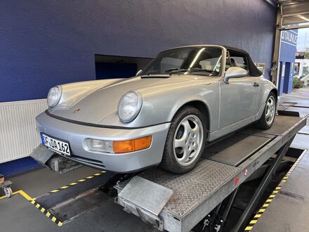 Порше 964 1993 в Европе на Automoto.ua Порше 964, объемом двигателя 0 л и пробегом 164 тыс. км за 72196 $, фото 1 на Automoto.ua