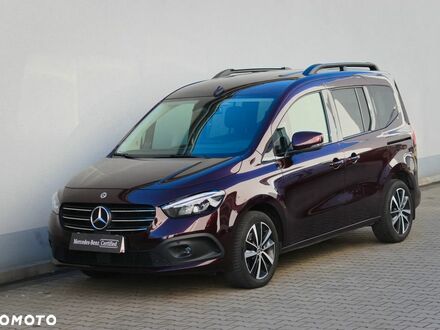 Мерседес T-Class 2022 в Европе на Automoto.ua Мерседес T-Class, объемом двигателя 1 л и пробегом 61 тыс. км за 149900 $, фото 1 на Automoto.ua