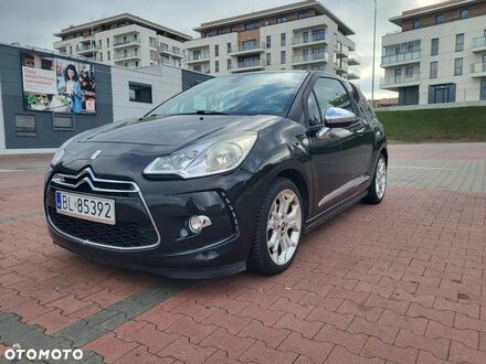 Ситроен ДС3 2010 в Европе на Automoto.ua Черный Ситроен ДС3, объемом двигателя 1 л и пробегом 132 тыс. км за 14500 $, фото 1 на Automoto.ua