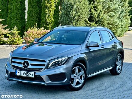 Мерседес ГЛА-Клас 2015 у Європі на Automoto.ua Сірий Мерседес ГЛА-Клас, об'ємом двигуна 1 л та пробігом 177 тис. км за 17434 $, фото 1 на Automoto.ua