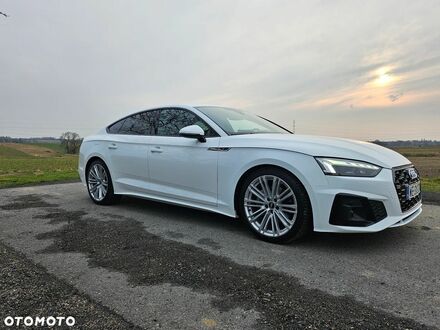 Ауди А5 2021 в Европе на Automoto.ua Белый Ауди А5, объемом двигателя 1 л и пробегом 67 тыс. км за 155000 $, фото 1 на Automoto.ua
