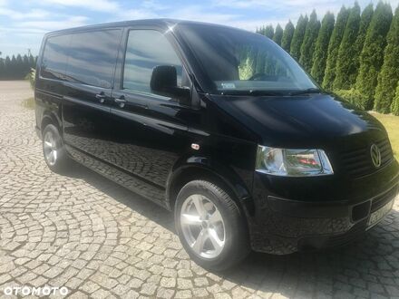 Фольксваген Мультиван 2008 у Європі на Automoto.ua Чорний Фольксваген Мультиван, об'ємом двигуна 2.46 л та пробігом 310 тис. км за 42500 $, фото 1 на Automoto.ua
