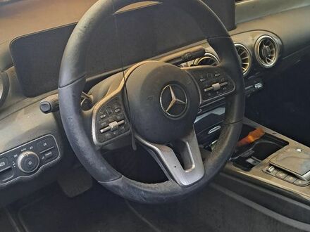 Мерседес ЦЛА-клас 2021 у Європі на Automoto.ua Сірий Мерседес ЦЛА-клас, об'ємом двигуна 1 л та пробігом 95 тис. км за 4795 $, фото 1 на Automoto.ua
