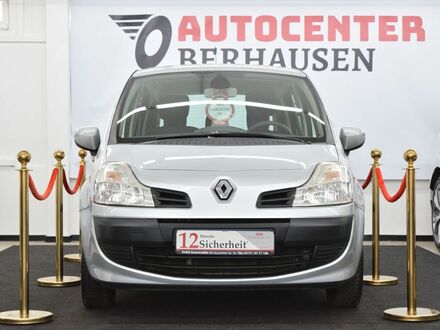 Рено Модус 2009 в Европе на Automoto.ua Серый Рено Модус, объемом двигателя 1.15 л и пробегом 79 тыс. км за 5500 $, фото 1 на Automoto.ua