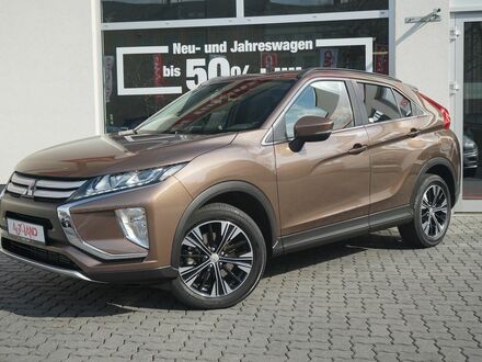 Міцубісі Eclipse Cross 2020 у Європі на Automoto.ua Коричневий Міцубісі Eclipse Cross, об'ємом двигуна 1.5 л та пробігом 69 тис. км за 22034 $, фото 1 на Automoto.ua