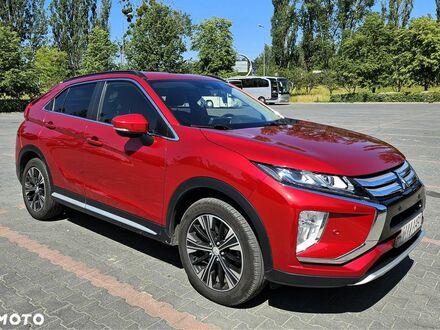 Мицубиси Eclipse Cross 2017 в Европе на Automoto.ua Красный Мицубиси Eclipse Cross, объемом двигателя 1 л и пробегом 143 тыс. км за 17192 $, фото 1 на Automoto.ua
