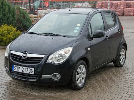 Опель Агила 2010 в Европе на Automoto.ua Черный Опель Агила, объемом двигателя 1 л и пробегом 75 тыс. км за 13999 $, фото 1 на Automoto.ua