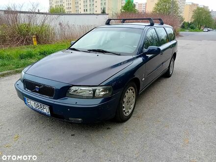 Вольво V70, об'ємом двигуна 2.44 л та пробігом 232 тис. км за 1620 $, фото 1 на Automoto.ua