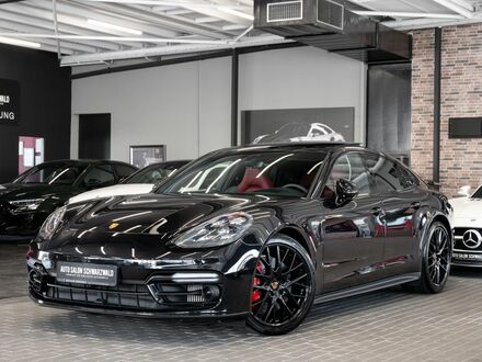 Порше Panamera 2023 у Європі на Automoto.ua Чорний Порше Panamera, об'ємом двигуна 4 л та пробігом 18 тис. км за 159472 $, фото 1 на Automoto.ua