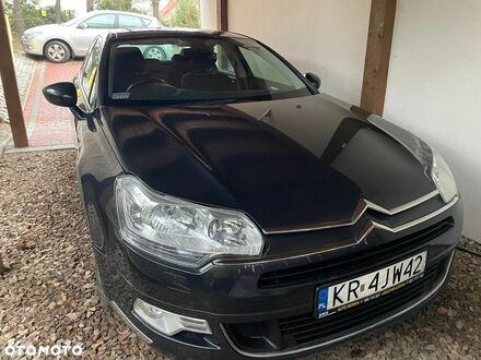 Сітроен С5 2010 у Європі на Automoto.ua Сітроен С5, об'ємом двигуна 1 л та пробігом 218 тис. км за 10300 $, фото 1 на Automoto.ua