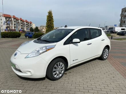 Ниссан Лиф 2016 в Европе на Automoto.ua Ниссан Лиф, объемом двигателя 0 л и пробегом 28 тыс. км за 48000 $, фото 1 на Automoto.ua