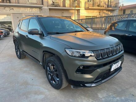 Джип Компас 2021 в Европе на Automoto.ua Зеленый Джип Компас, объемом двигателя 1.6 л и пробегом 43 тыс. км за 28753 $, фото 1 на Automoto.ua