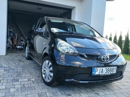Тойота Айго 2008 у Європі на Automoto.ua Чорний Тойота Айго, об'ємом двигуна 1 л та пробігом 179 тис. км за 11500 $, фото 1 на Automoto.ua