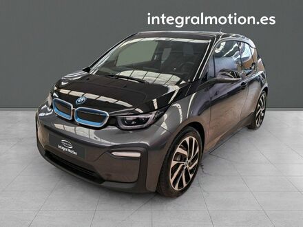 БМВ И3 2020 в Европе на Automoto.ua БМВ И3, объемом двигателя 0 л и пробегом 76 тыс. км за 23914 $, фото 1 на Automoto.ua