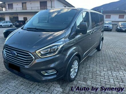 Форд Турнео Кастом 2019 в Европе на Automoto.ua Серый Форд Турнео Кастом, объемом двигателя 2 л и пробегом 195 тыс. км за 27168 $, фото 1 на Automoto.ua