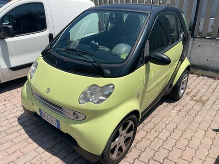 Смарт Форту 2006 в Европе на Automoto.ua Зеленый Смарт Форту, объемом двигателя 0.7 л и пробегом 170 тыс. км за 2907 $, фото 1 на Automoto.ua