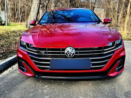 Фольксваген Arteon 2021 у Європі на Automoto.ua Червоний Фольксваген Arteon, об'ємом двигуна 1 л та пробігом 108 тис. км за 30267 $, фото 1 на Automoto.ua