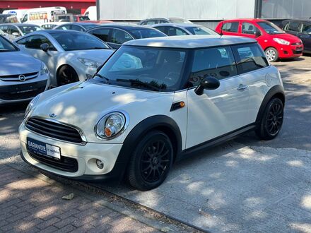 Мини Ван 2013 в Европе на Automoto.ua Белый Мини Ван, объемом двигателя 1.6 л и пробегом 133 тыс. км за 5565 $, фото 1 на Automoto.ua
