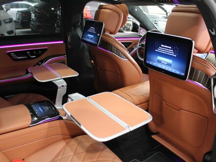 Мерседес S 580 2022 у Європі на Automoto.ua Чорний Мерседес S 580, об'ємом двигуна 3.98 л та пробігом 53 тис. км за 135229 $, фото 1 на Automoto.ua