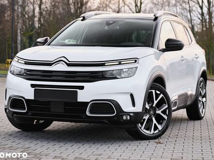 Ситроен C5 Aircross 2020 в Европе на Automoto.ua Белый Ситроен C5 Aircross, объемом двигателя 1.5 л и пробегом 99 тыс. км за 73900 $, фото 1 на Automoto.ua