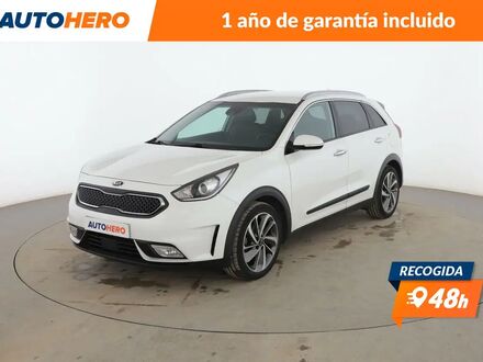 Киа Niro 2017 в Европе на Automoto.ua Белый Киа Niro, объемом двигателя 1.6 л и пробегом 96 тыс. км за 18102 $, фото 1 на Automoto.ua