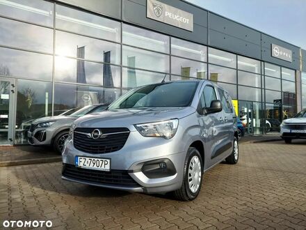 Опель Комбо груз.-пасс. 2021 в Европе на Automoto.ua Серый Опель Комбо груз.-пасс., объемом двигателя 1 л и пробегом 66 тыс. км за 59999 $, фото 1 на Automoto.ua