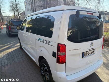 Ситроен Space Tourer 2021 в Европе на Automoto.ua Белый Ситроен Space Tourer, объемом двигателя 1 л и пробегом 44 тыс. км за 186000 $, фото 1 на Automoto.ua
