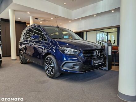 Мерседес T-Class 2024 в Европе на Automoto.ua Синий Мерседес T-Class, объемом двигателя 1 л и пробегом 5 тыс. км за 37377 $, фото 1 на Automoto.ua