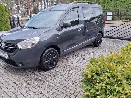Дачия Доккер 2014 в Европе на Automoto.ua Дачия Доккер, объемом двигателя 1 л и пробегом 169 тыс. км за 22900 $, фото 1 на Automoto.ua