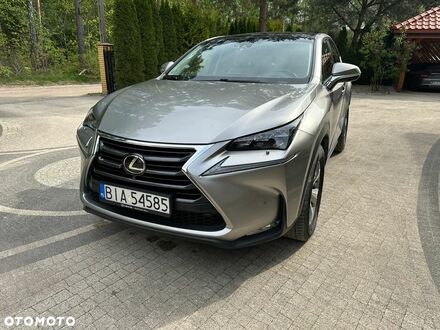 Лексус НХ, об'ємом двигуна 2 л та пробігом 136 тис. км за 21598 $, фото 1 на Automoto.ua