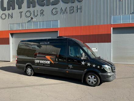 Мерседес Sprinter 2015 у Європі на Automoto.ua Чорний Мерседес Sprinter, об'ємом двигуна 2.14 л та пробігом 295 тис. км за 33252 $, фото 1 на Automoto.ua