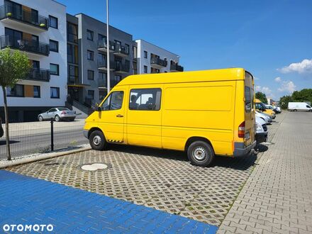 Мерседес Sprinter, объемом двигателя 2.15 л и пробегом 772 тыс. км за 2937 $, фото 1 на Automoto.ua