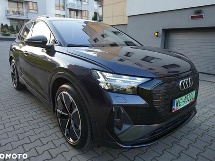 Ауди Q4 2021 в Европе на Automoto.ua Фиолетовый Ауди Q4, объемом двигателя 0 л и пробегом 56000 тыс. км за 139000 $, фото 1 на Automoto.ua