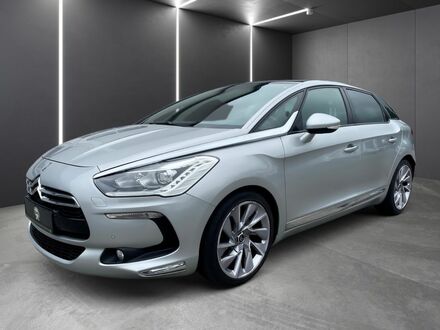 DS ДС5 2012 в Европе на Automoto.ua Серый DS ДС5, объемом двигателя 1.6 л и пробегом 109 тыс. км за 12533 $, фото 1 на Automoto.ua