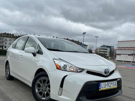 Тойота Prius Plus, об'ємом двигуна 1.8 л та пробігом 219 тис. км за 15313 $, фото 1 на Automoto.ua