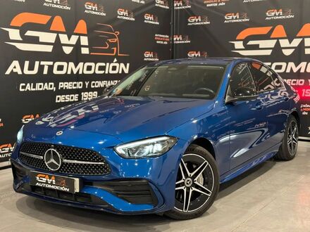 Мерседес Ц 300 2023 в Европе на Automoto.ua Синий Мерседес Ц 300, объемом двигателя 2 л и пробегом 80 тыс. км за 47867 $, фото 1 на Automoto.ua
