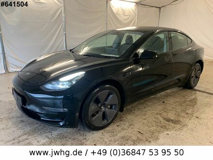 Тесла Модель 3 2022 в Европе на Automoto.ua Черный Тесла Модель 3, объемом двигателя 0 л и пробегом 32 тыс. км за 35050 $, фото 1 на Automoto.ua
