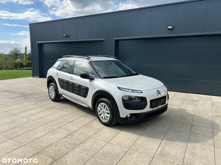 Ситроен C4 Кактус 2016 в Европе на Automoto.ua Белый Ситроен C4 Кактус, объемом двигателя 1 л и пробегом 149 тыс. км за 6756 $, фото 1 на Automoto.ua