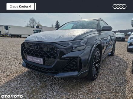 Ауди RS Q8 2025 в Европе на Automoto.ua Серый Ауди RS Q8, объемом двигателя 4 л и пробегом 10 тыс. км за 774200 $, фото 1 на Automoto.ua