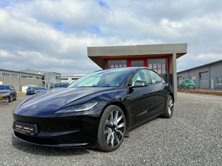 Тесла Модель 3 2023 в Европе на Automoto.ua Черный Тесла Модель 3, объемом двигателя 0 л и пробегом 26 тыс. км за 40168 $, фото 1 на Automoto.ua