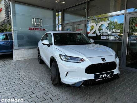 Хонда ZR-V 2023 у Європі на Automoto.ua Білий Хонда ZR-V, об'ємом двигуна 1 л та пробігом 10 тис. км за 41260 $, фото 1 на Automoto.ua