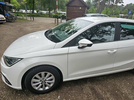 Білий Сеат Ibiza, об'ємом двигуна 1 л та пробігом 55 тис. км за 17409 $, фото 1 на Automoto.ua