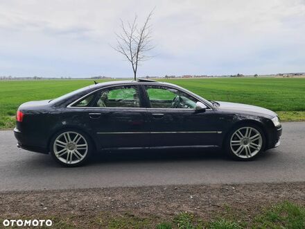 Ауди С8 2006 в Европе на Automoto.ua Черный Ауди С8, объемом двигателя 5.2 л и пробегом 309 тыс. км за 14407 $, фото 1 на Automoto.ua