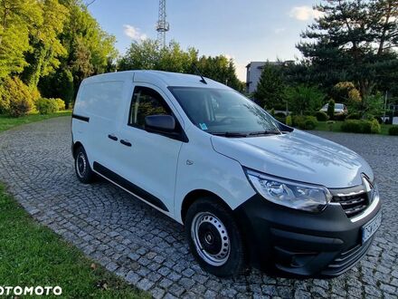 Рено Экспресс 2023 в Европе на Automoto.ua Белый Рено Экспресс, объемом двигателя 1 л и пробегом 129 тыс. км за 13051 $, фото 1 на Automoto.ua