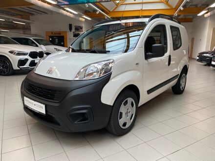 Фиат Fiorino 2022 в Европе на Automoto.ua Белый Фиат Fiorino, объемом двигателя 1.25 л и пробегом 15 тыс. км за 19586 $, фото 1 на Automoto.ua