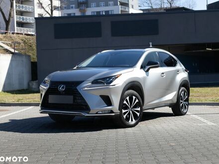Лексус НХ 2021 в Европе на Automoto.ua Серый Лексус НХ, объемом двигателя 1 л и пробегом 52 тыс. км за 149000 $, фото 1 на Automoto.ua