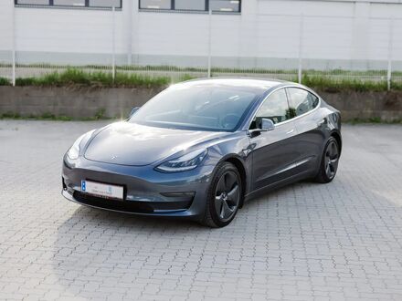Тесла Модель 3 2020 у Європі на Automoto.ua Тесла Модель 3, об'ємом двигуна 0 л та пробігом 110 тис. км за 23709 $, фото 1 на Automoto.ua